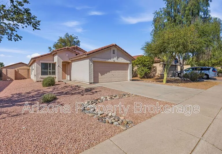 14823 W Redfield Rd — Photo 1