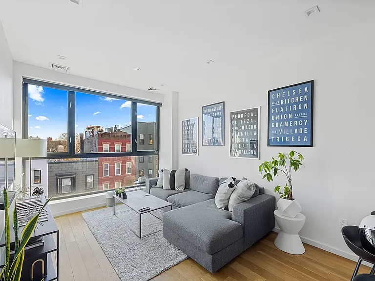 1143 Lafayette Ave #4A — Photo 4