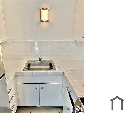 587 105th Ave #3 — Photo 7