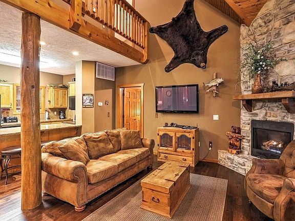 4th image of 235 Willow Oak Ln