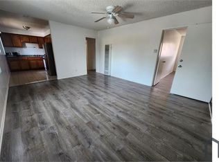 611 W 5th St, Long Beach, CA 90802