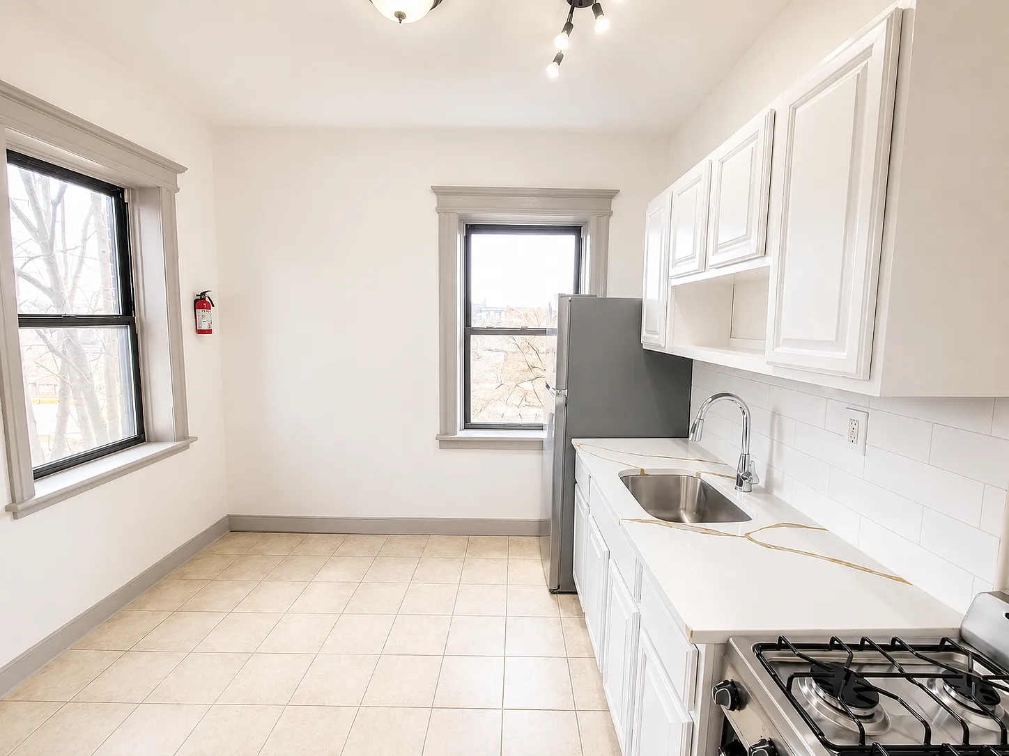2 bed, 1.0 bath, 650 sqft, $1,950 — Photo 1