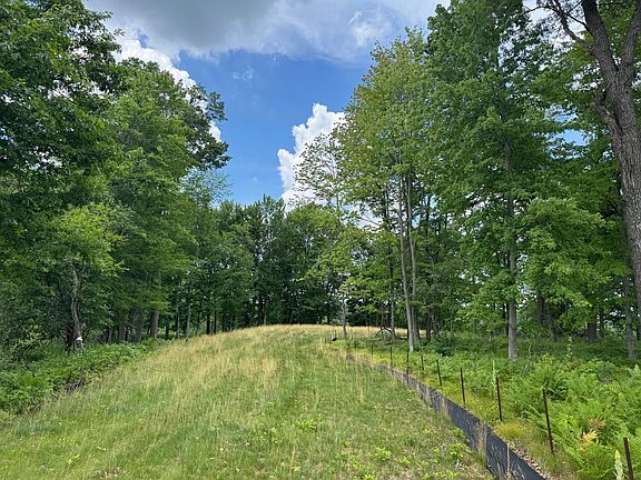 4th image of 355 176th Ln NE