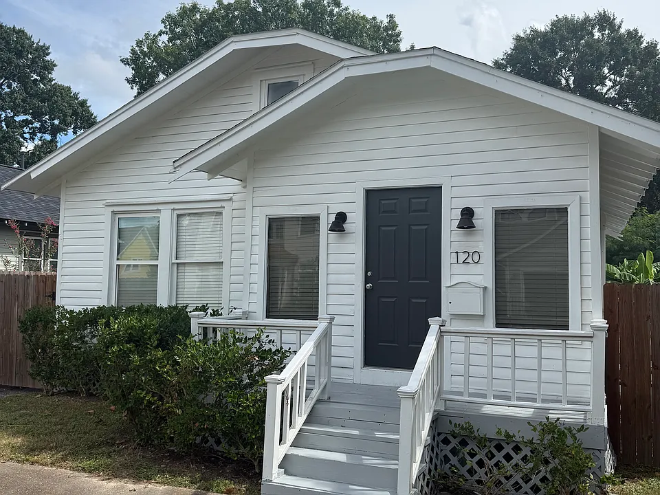 120 Northwood St
