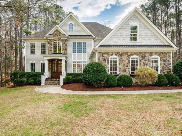7201 Sparhawk Rd, Wake Forest, NC 27587