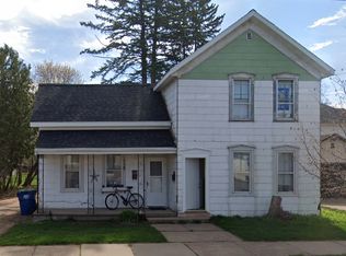 113 1/2 S 7th St, Wausau, WI 54403