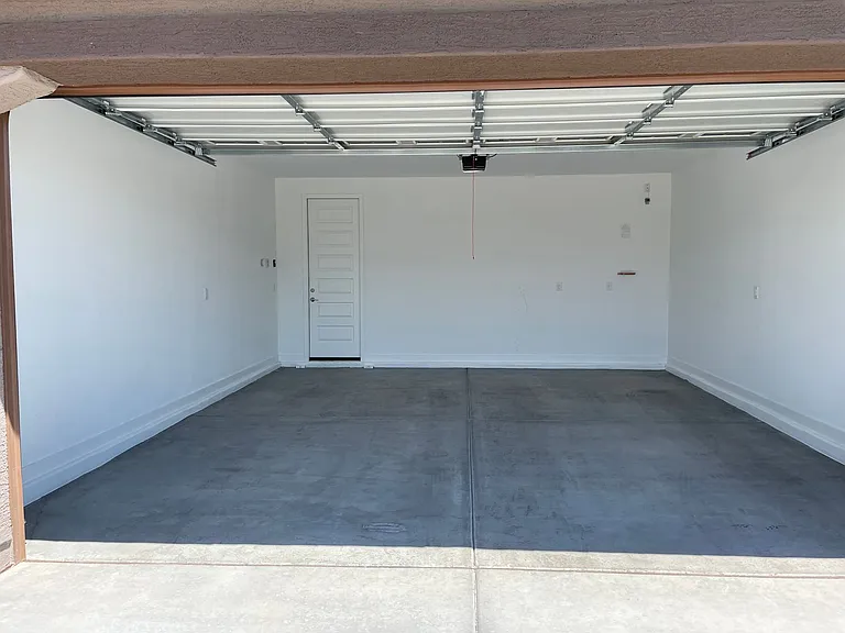 19624 W Badgett Ln — Photo 40