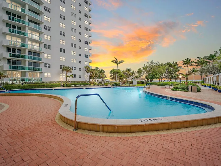 3001 S Ocean Dr #1211 — Photo 31