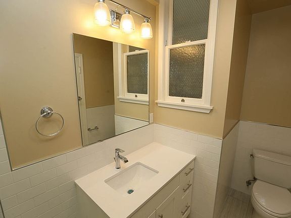 5th image of 3655 Broderick St APT 203