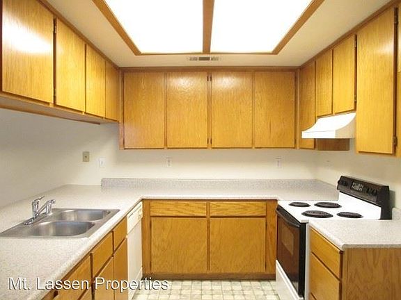 2nd image of 505 Howard Ct Unit B