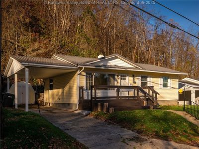 225 Sun Valley Dr, Saint Albans, WV, 25177