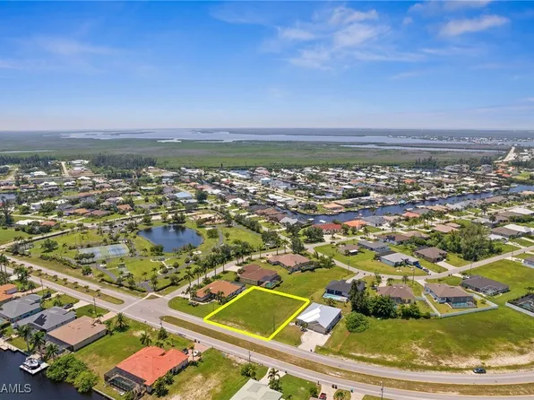 3510 Ceitus Pkwy, Cape Coral, FL 33991