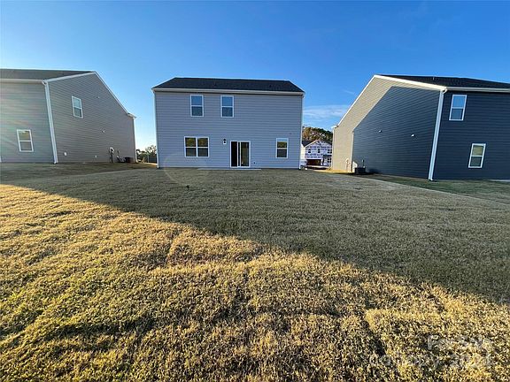2nd image of 239 Brinkley Dr #101