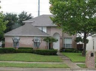 5732 Indian Hill Dr, Arlington, TX 76018