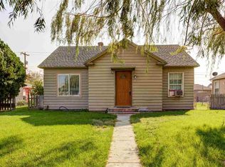 716 W Henry St, Pasco, WA