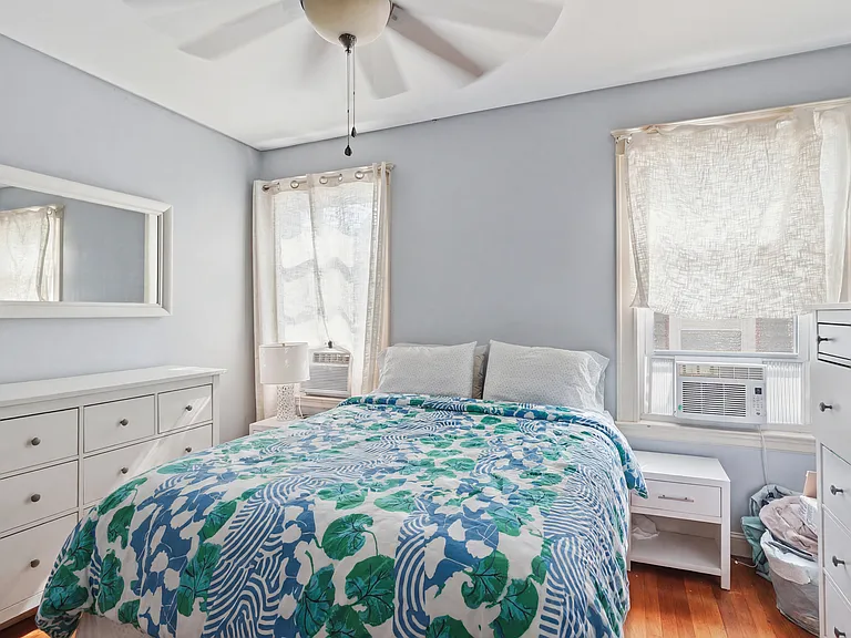 126 Richmond St #2 — Photo 22