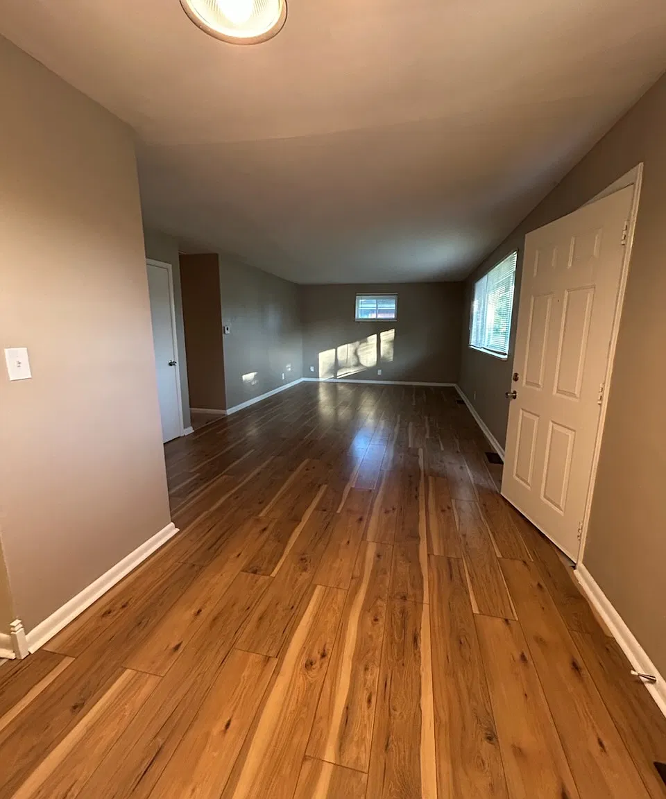 3 bed, 1056 sqft, $1,650 — Photo 3