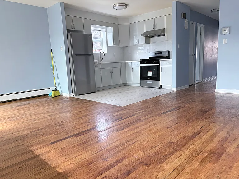 5501 96th St #2F — Photo 6