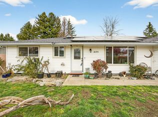 2175 Delta Waters Rd, Medford, OR