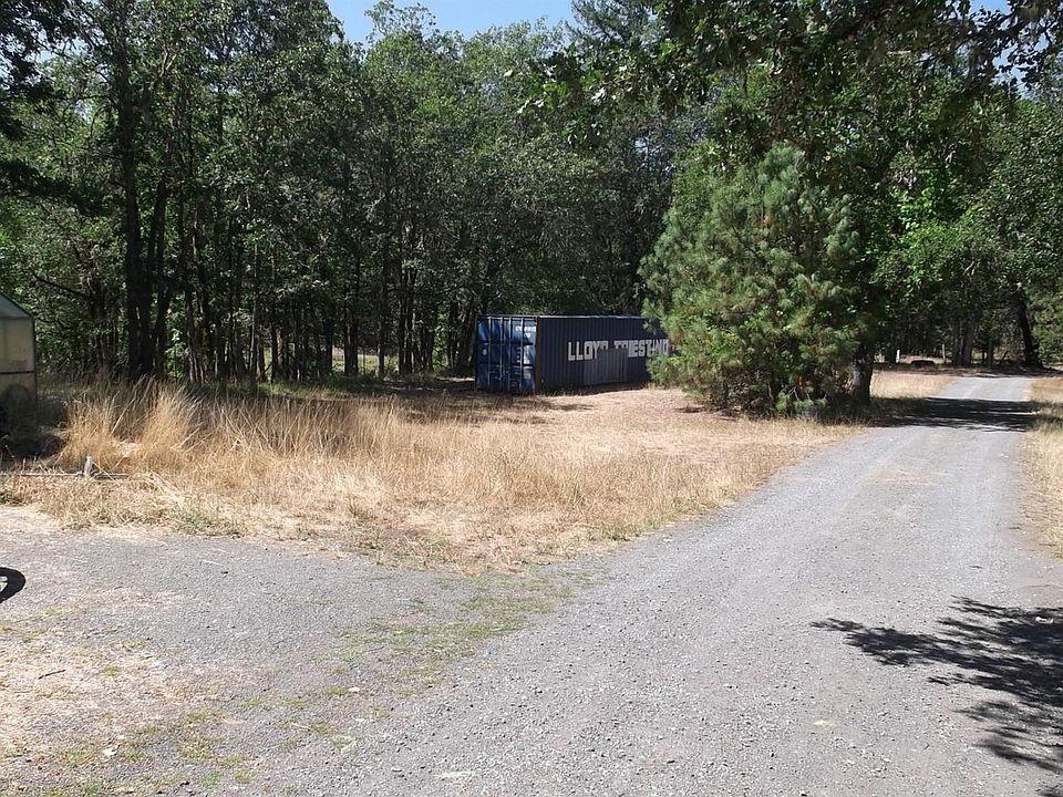 2nd image of 5483 Pleasant Creek Rd