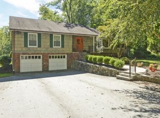 4 Carrell Rd, Randolph, NJ 07869