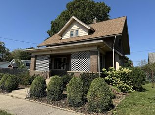 1715 8th St, Monroe, WI 53566