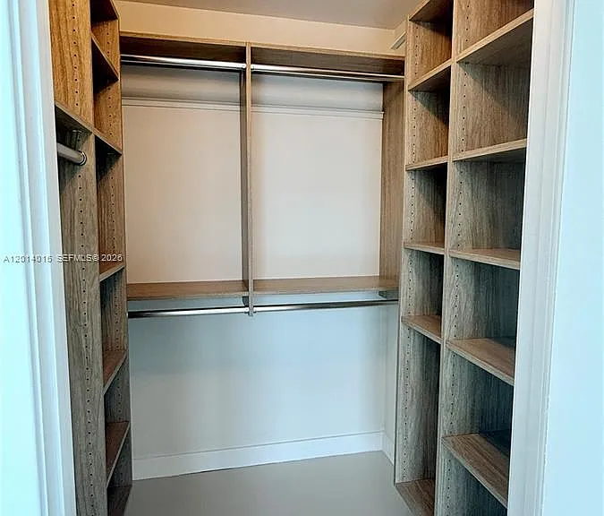 79 SW 12th St #4008S — Photo 8