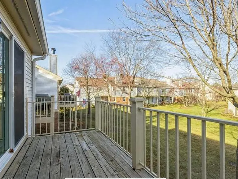 2400 Mallow Ct — Photo 13