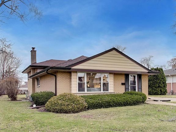 3rd image of 8512 W Crain St