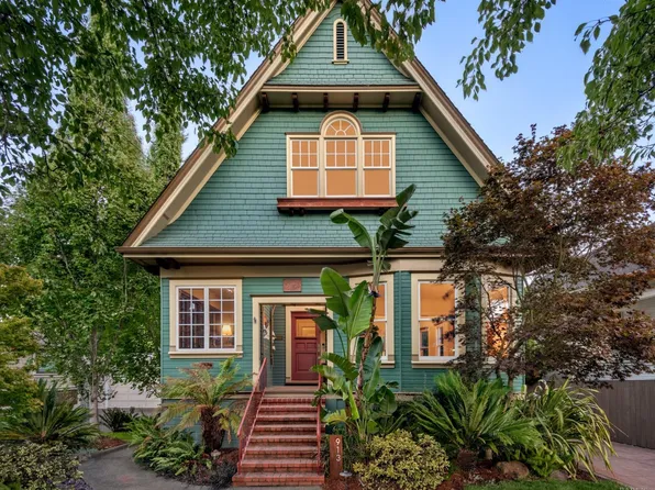 913 B Street, Petaluma, CA 94952