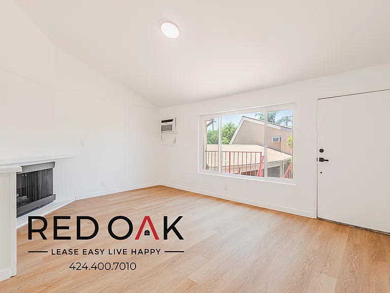 11051 Barnwall St #11 — Photo 1