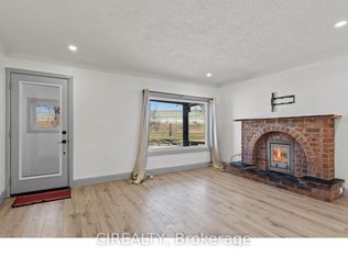 14 Elmwood Ave, Saint Catharines, ON L2R 2T7