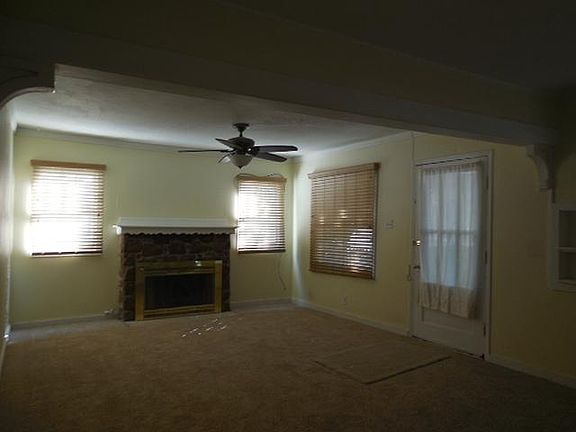 3rd image of 511 S Kentucky Ave
