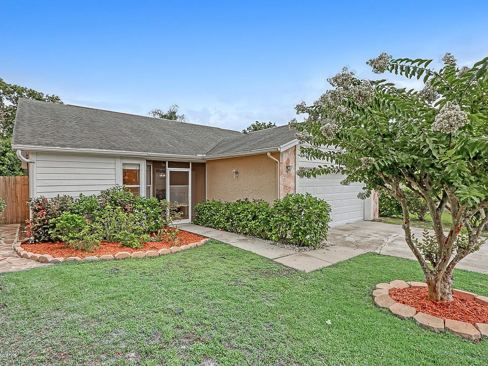 1st image of 1034 Abell Cir