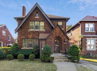 17555 Ohio St, Detroit, MI 48221