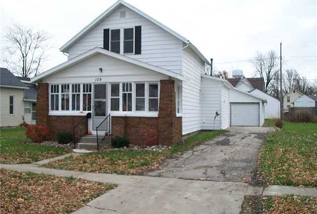 1st image of 109 W Arthur St
