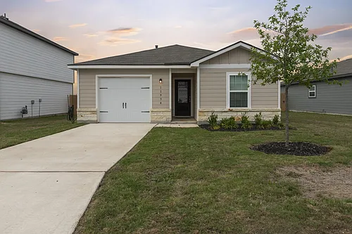 11934 Luckey Villa Photo 1