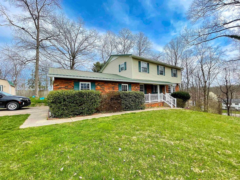 1st image of 108 Scenic Dr