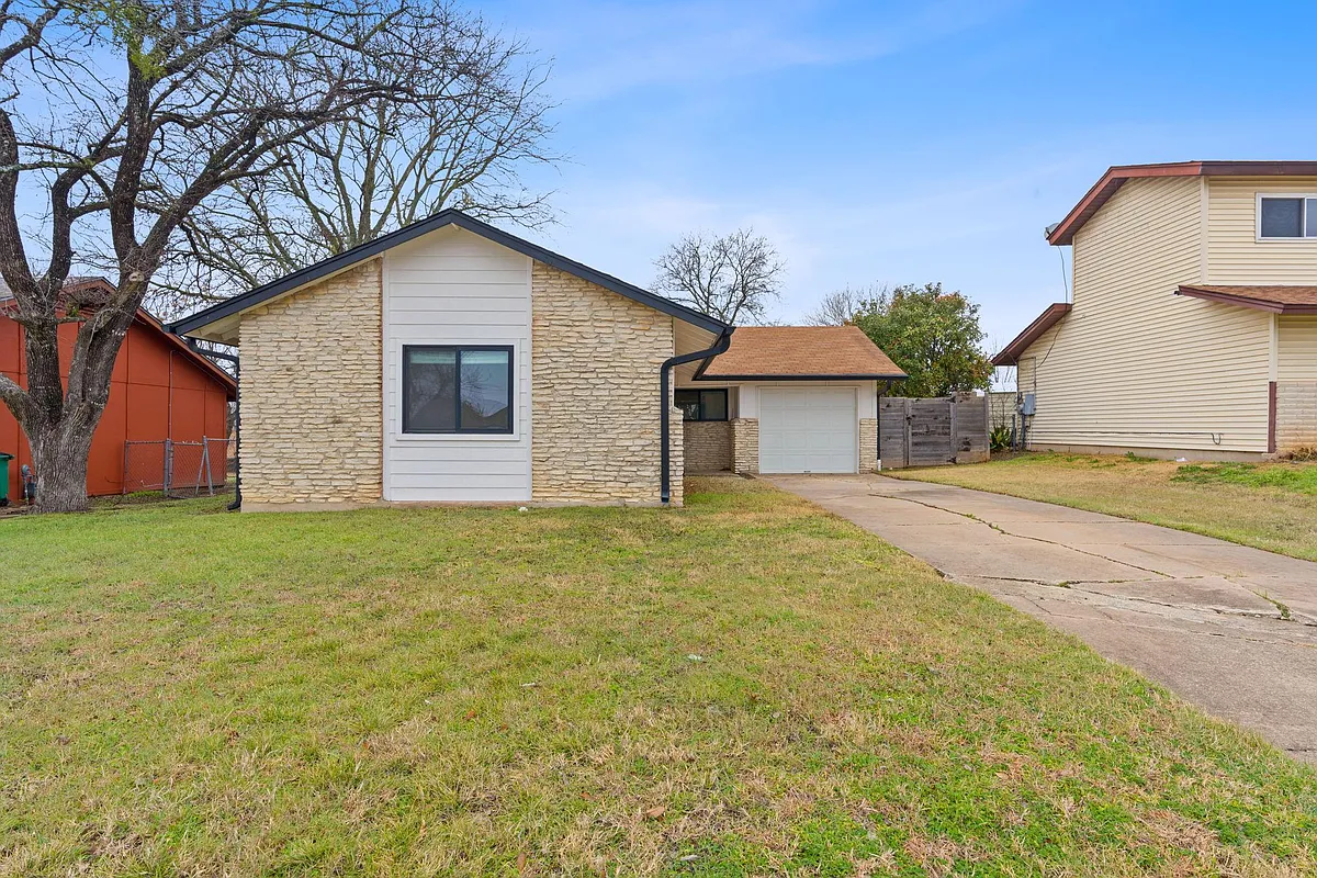 Building Photo - 7106 Colony Park Dr