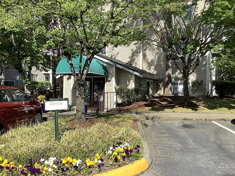 Foster Commons — Photo 16