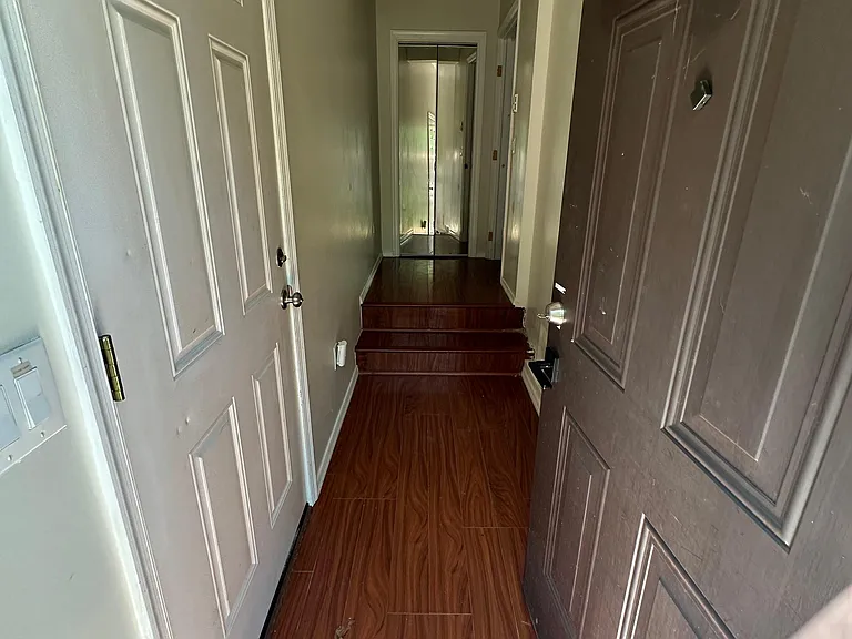 5624 Pembrook Dr — Photo 9
