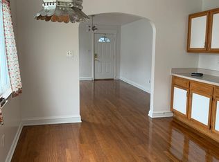 48 Riverside Dr, South Charleston, WV 25303