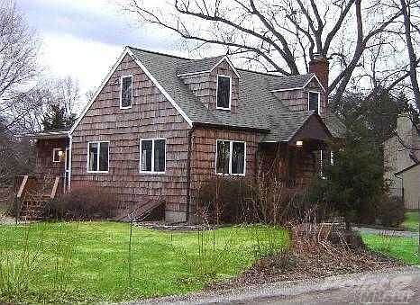 1st image of 10 Wood Ave