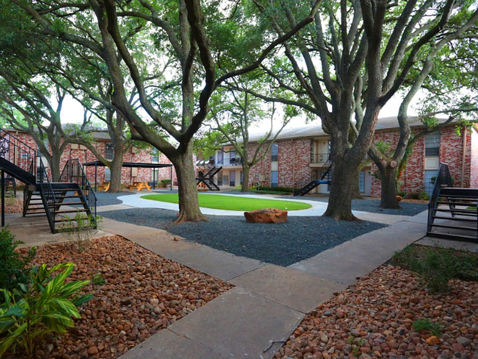 1st image of 5312 Clarewood Dr #14F