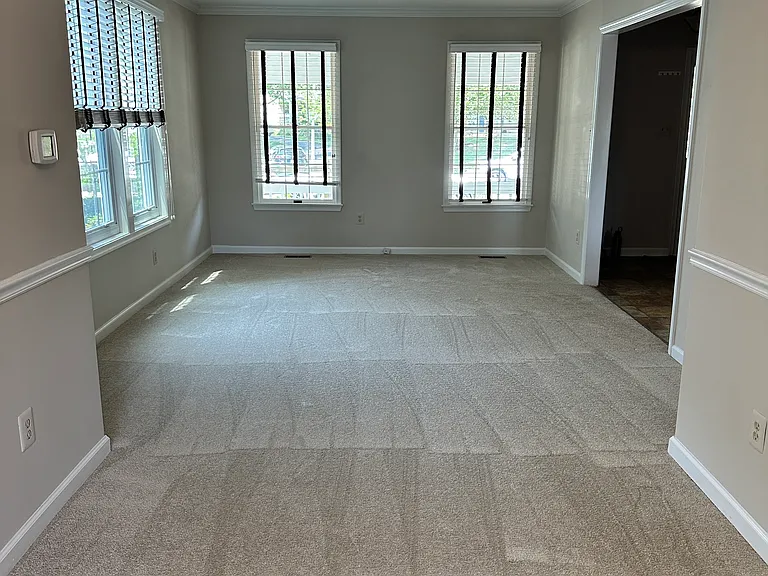 5810 Silchester St — Photo 32