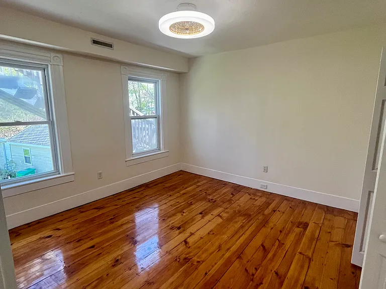 5 Forest St #2L — Photo 8