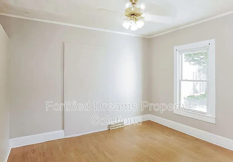 842 Efird St — Photo 12
