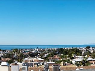 667 Longfellow Ave, Hermosa Beach, CA 90254