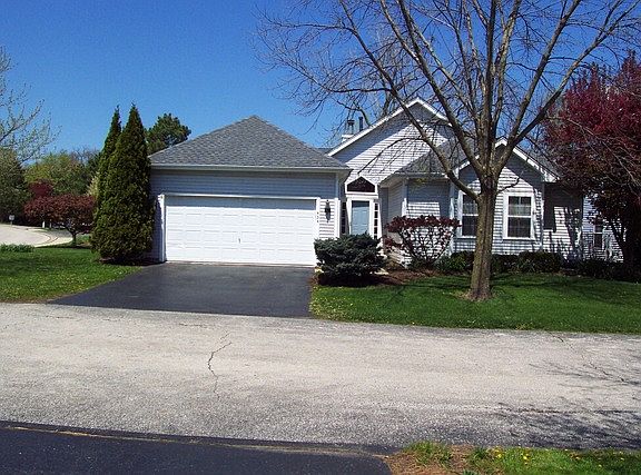 2nd image of 434 N Crooked Lake Ln