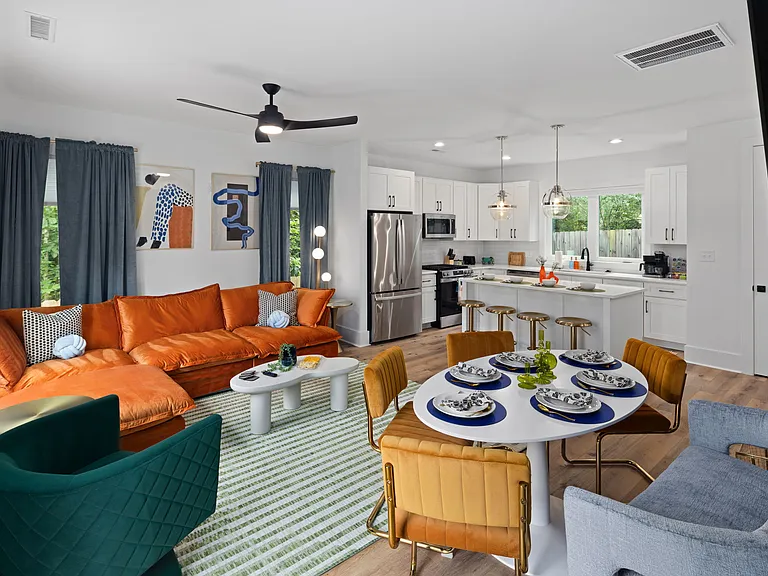 Open living/dining/kitchen